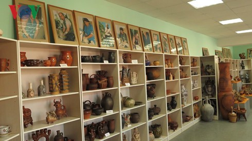Nơi tôn vinh và phát triển nghệ thuật gốm truyền thống - ảnh 3